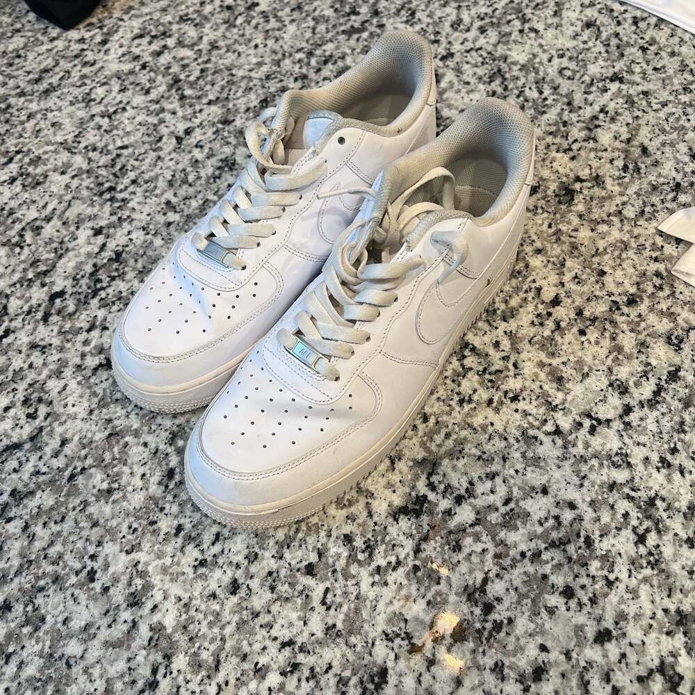 Nike Air Force 1 Low '07 Triple White Leather Sneakers
